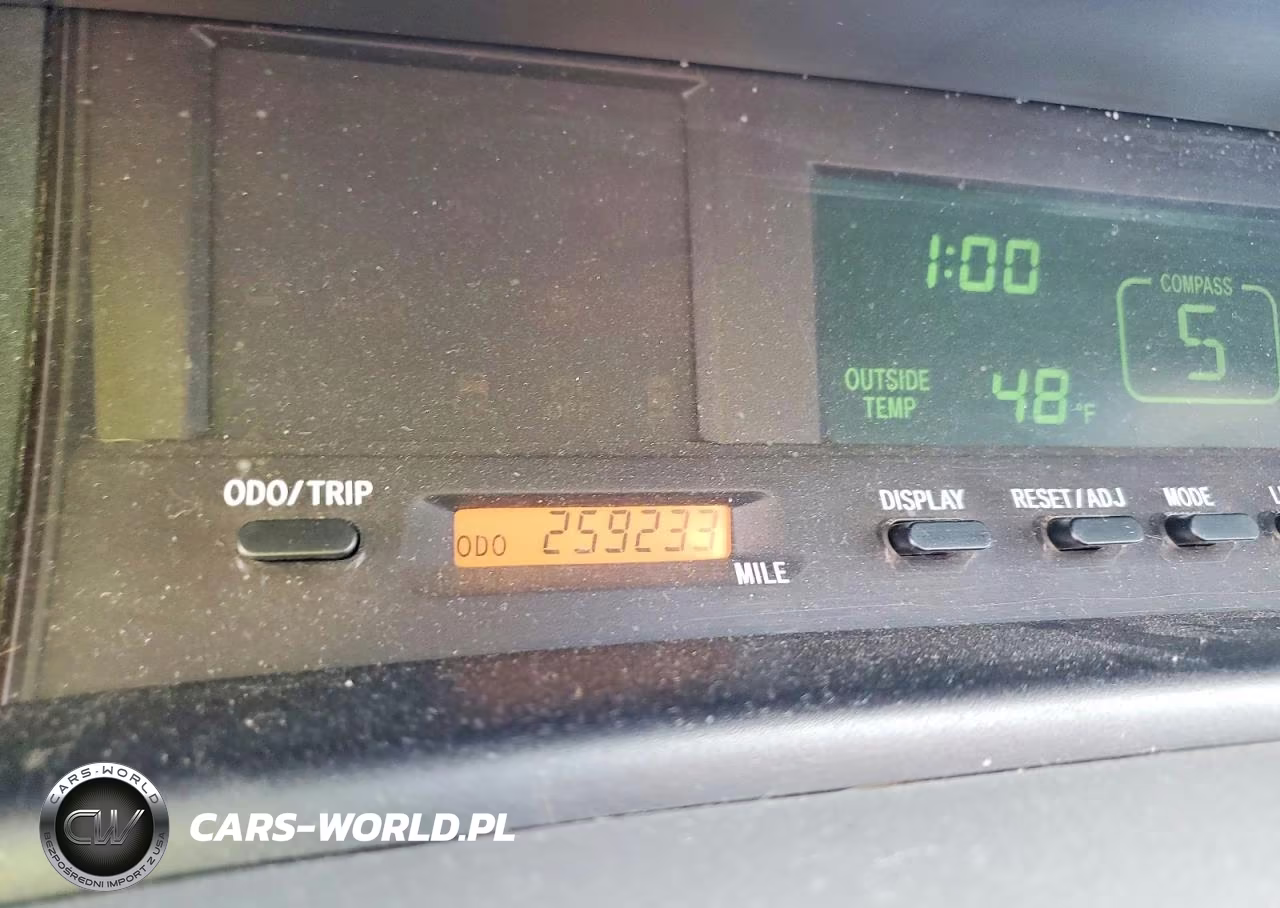 2000 Toyota Avalon Xls VIN:4T1BF28B1YU052603 - 9