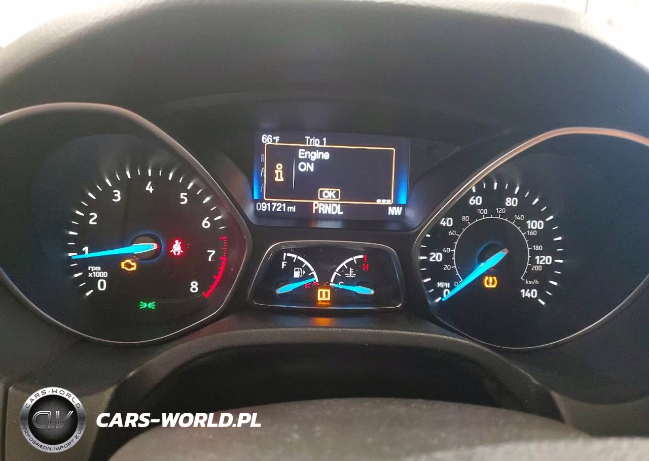 2015 Ford Focus Se VIN:1FADP3F25FL347800 - 9