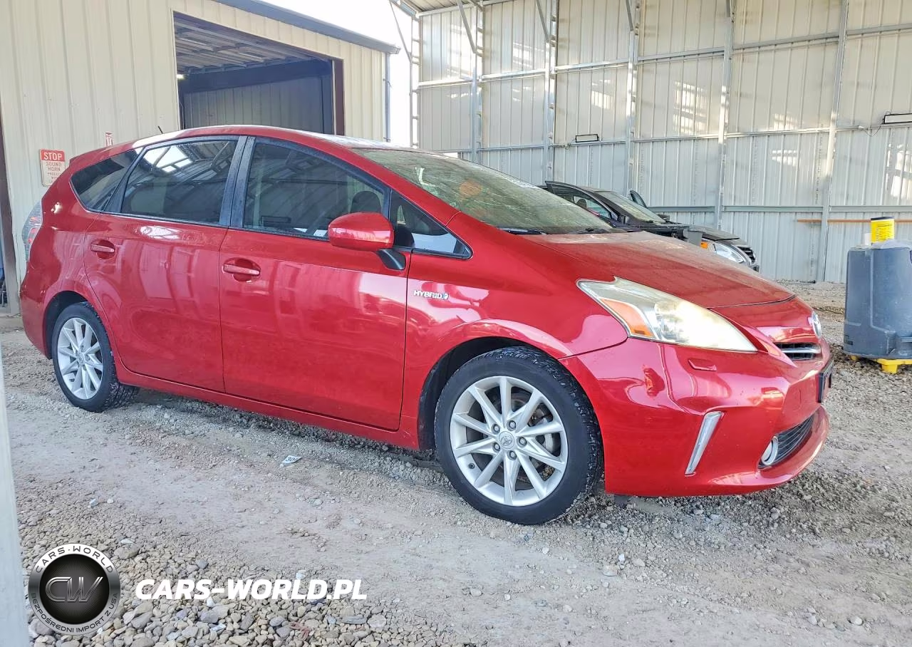 2013 Toyota Prius V Five VIN:JTDZN3EU5D3230837 - 4