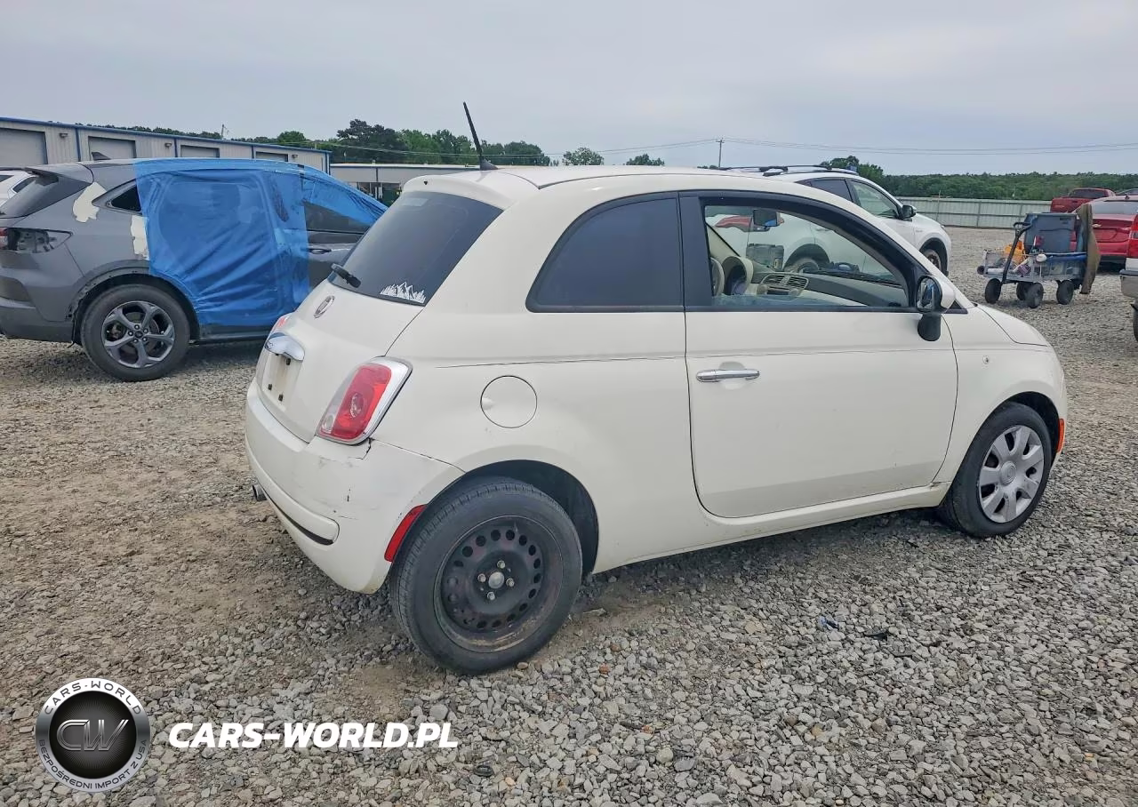 2013 Fiat 500 Pop VIN:3C3CFFAR1DT749365 - 3