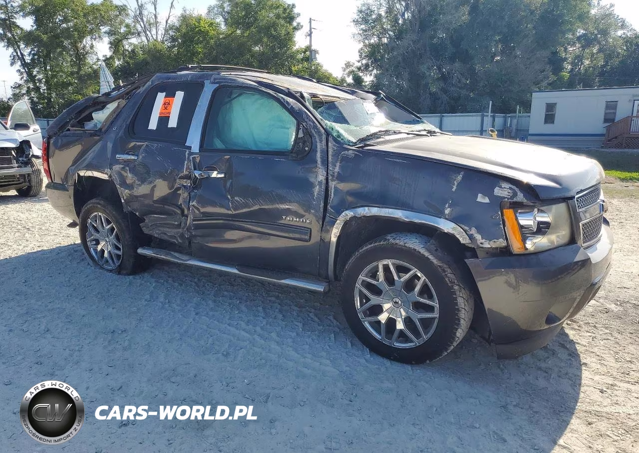 2010 Chevrolet Tahoe K1500 Lt VIN:1GNUKBE05AR273875 - 4