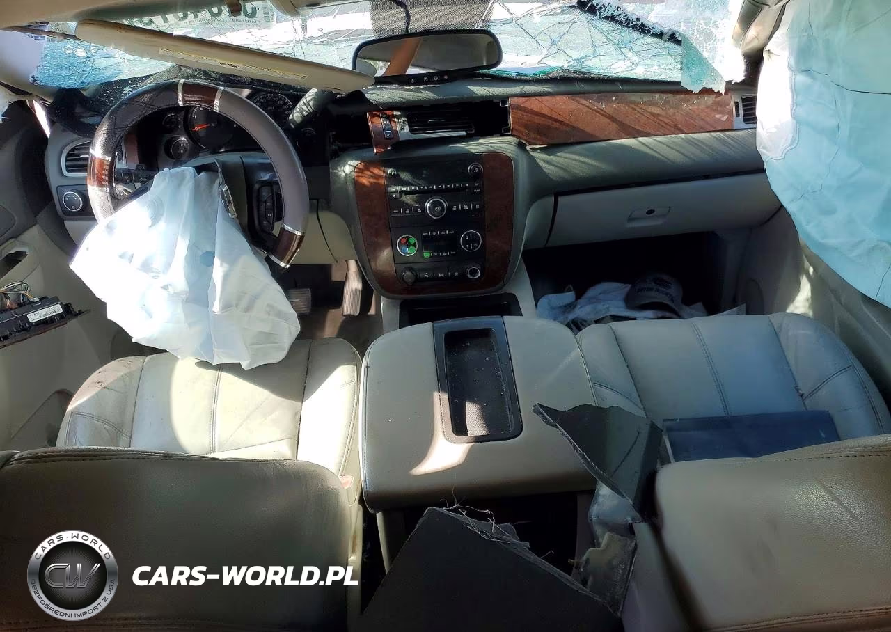 2010 Chevrolet Tahoe K1500 Lt VIN:1GNUKBE05AR273875 - 8