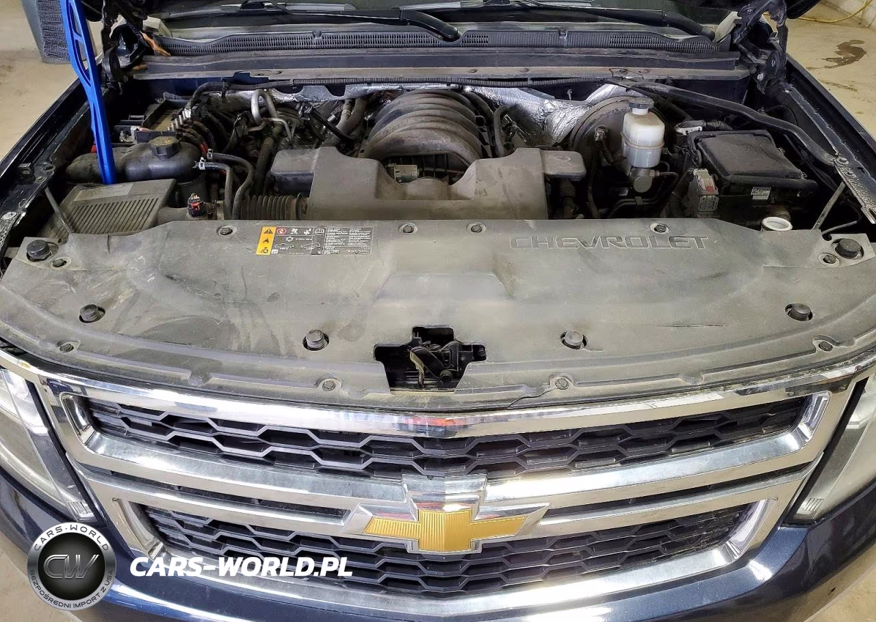 2017 Chevrolet Suburban C1500 Premier VIN:1GNSCJKC4HR274541 - 12