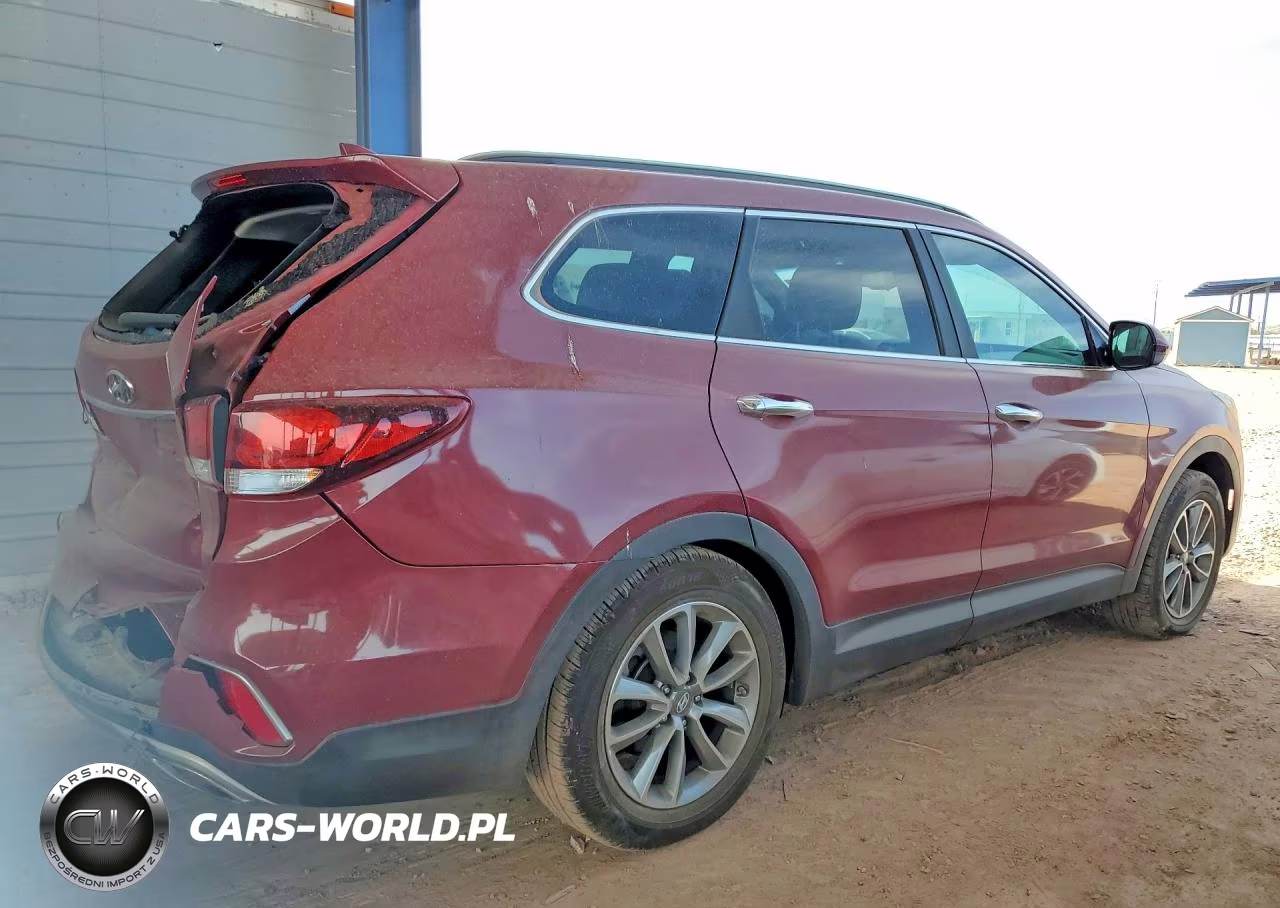 2018 Hyundai Santa Fe Se VIN:KM8SM4HF2JU258474 - 3