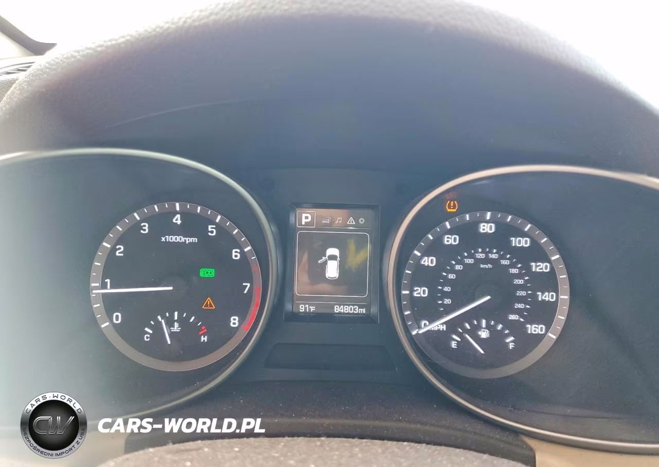 2018 Hyundai Santa Fe Se VIN:KM8SM4HF2JU258474 - 9