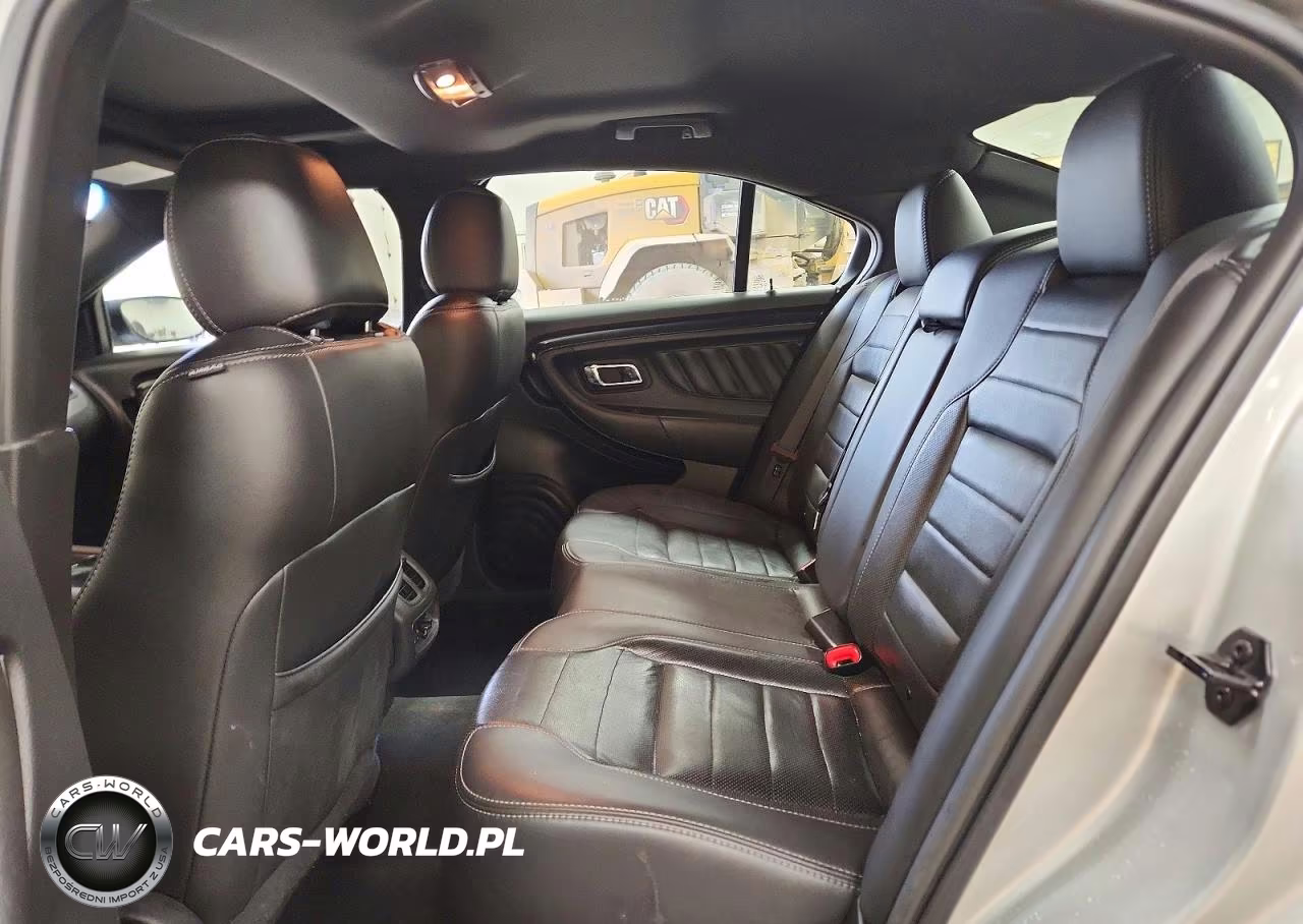 2018 Ford Taurus Sho VIN:1FAHP2KTXJG119741 - 10