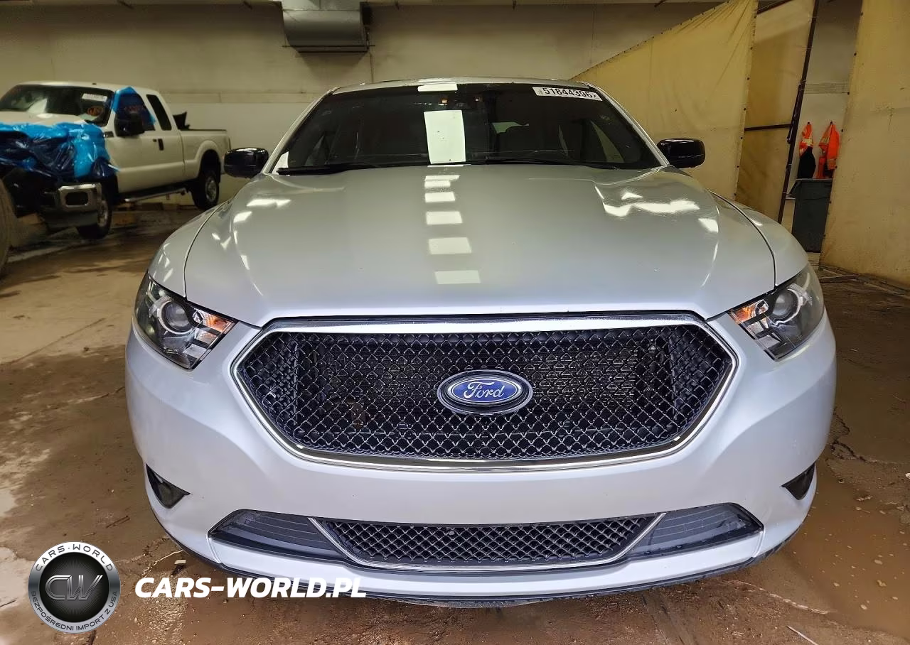 2018 Ford Taurus Sho VIN:1FAHP2KTXJG119741 - 5