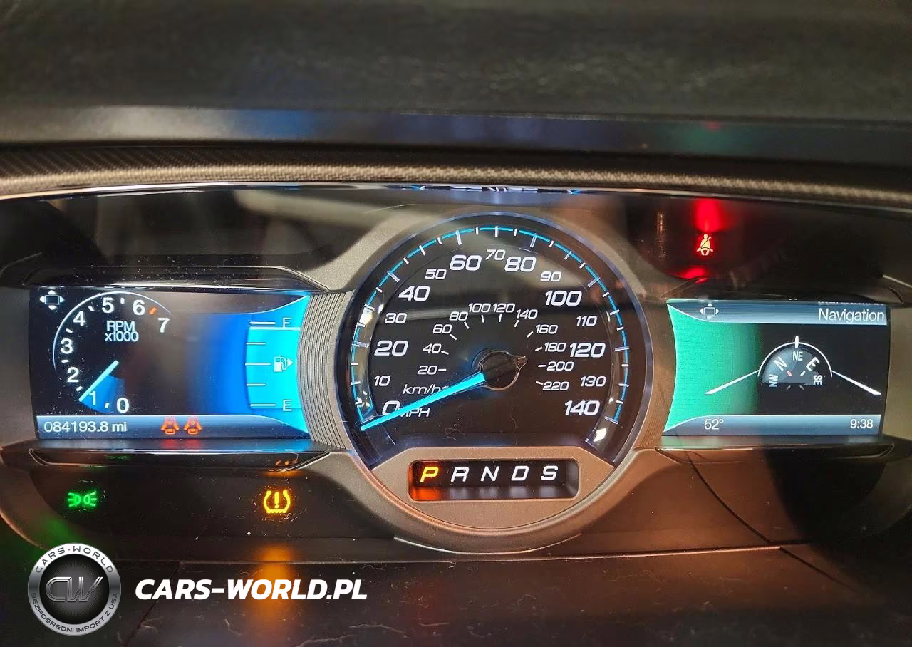 2018 Ford Taurus Sho VIN:1FAHP2KTXJG119741 - 9