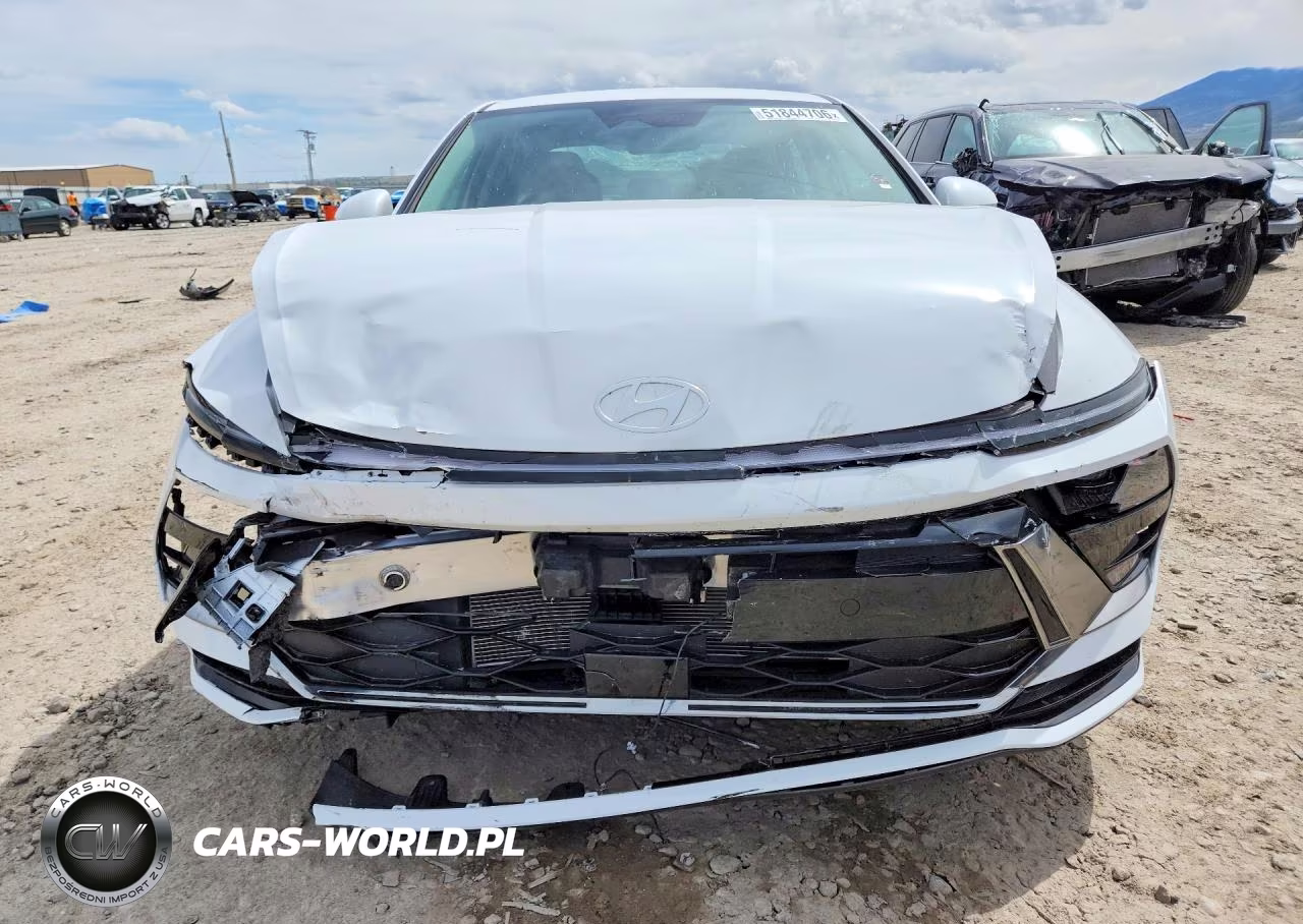 2026 Hyundai Sonata Sel Sport VIN:KMHL64JA7TA524816 - 5