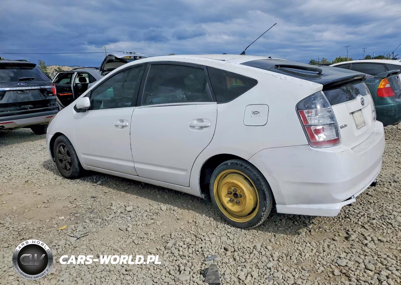 2005 Toyota Prius Base VIN:JTDKB20U240038787 - 2