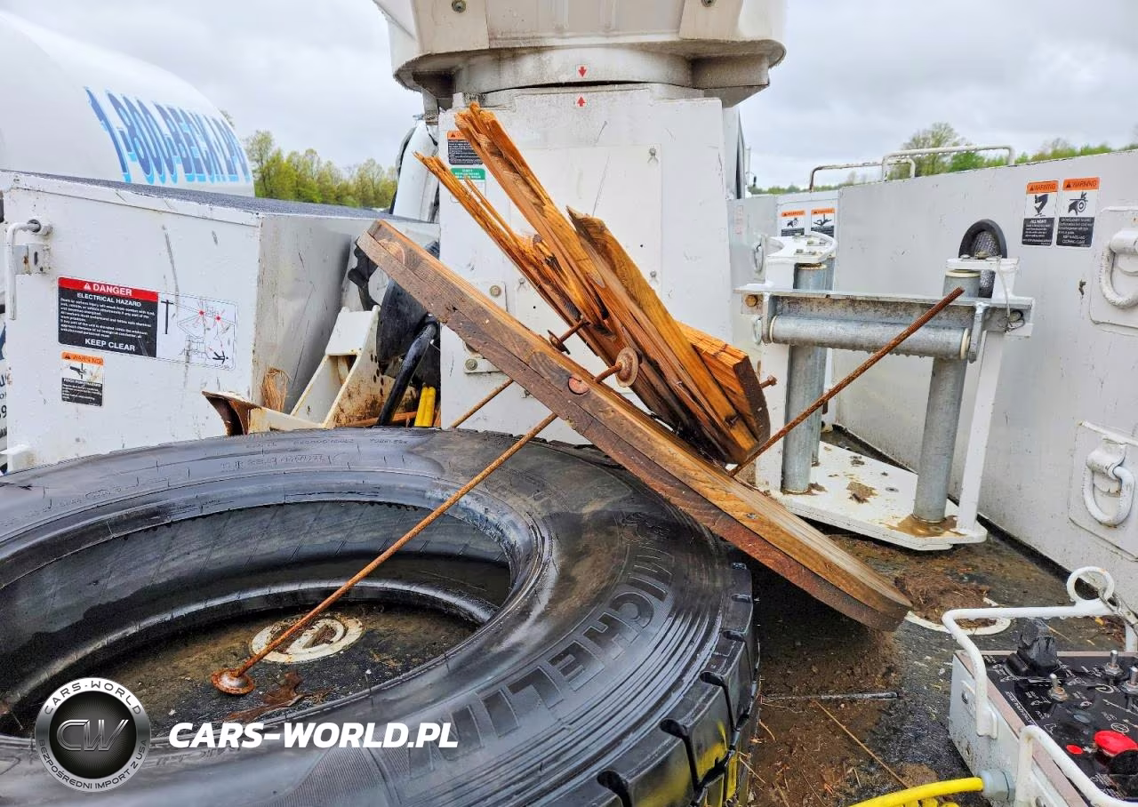 2025 Freightliner Business Class M2 Cable Placer Bucket Truck VIN:1FVACWFCXSHVT9671 - 10