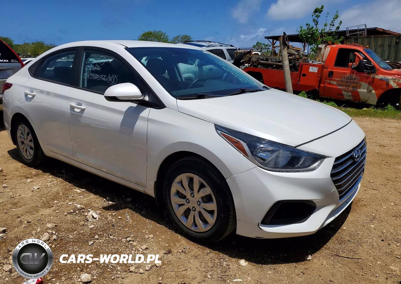 2020 Hyundai Accent Se VIN:3KPC24A67LE092866 - 4