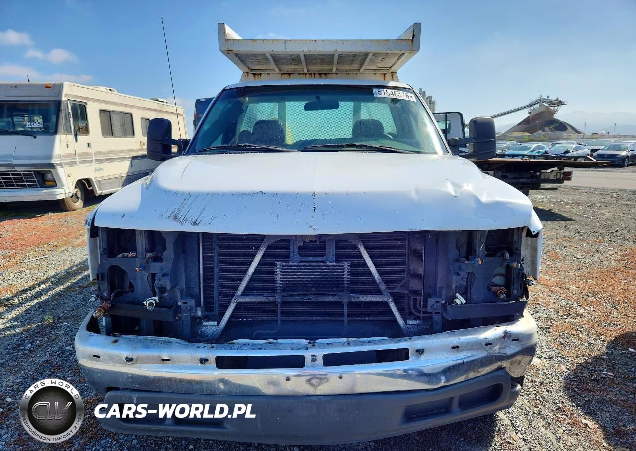 2002 Chevrolet Silverado C2500 Heavy Duty VIN:1GBHC24UX2E189155 - 5