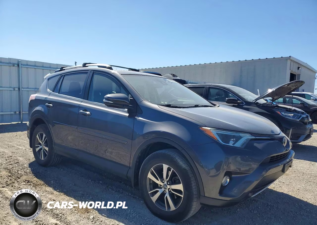 2017 Toyota Rav4 Xle VIN:JTMRFREV2HJ164841 - 4