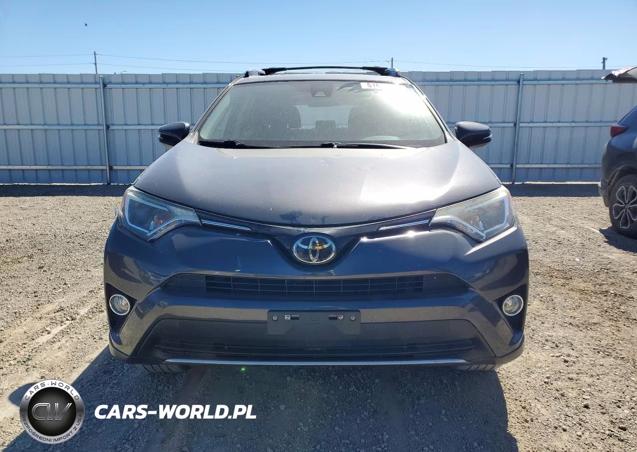 2017 Toyota Rav4 Xle VIN:JTMRFREV2HJ164841 - 5