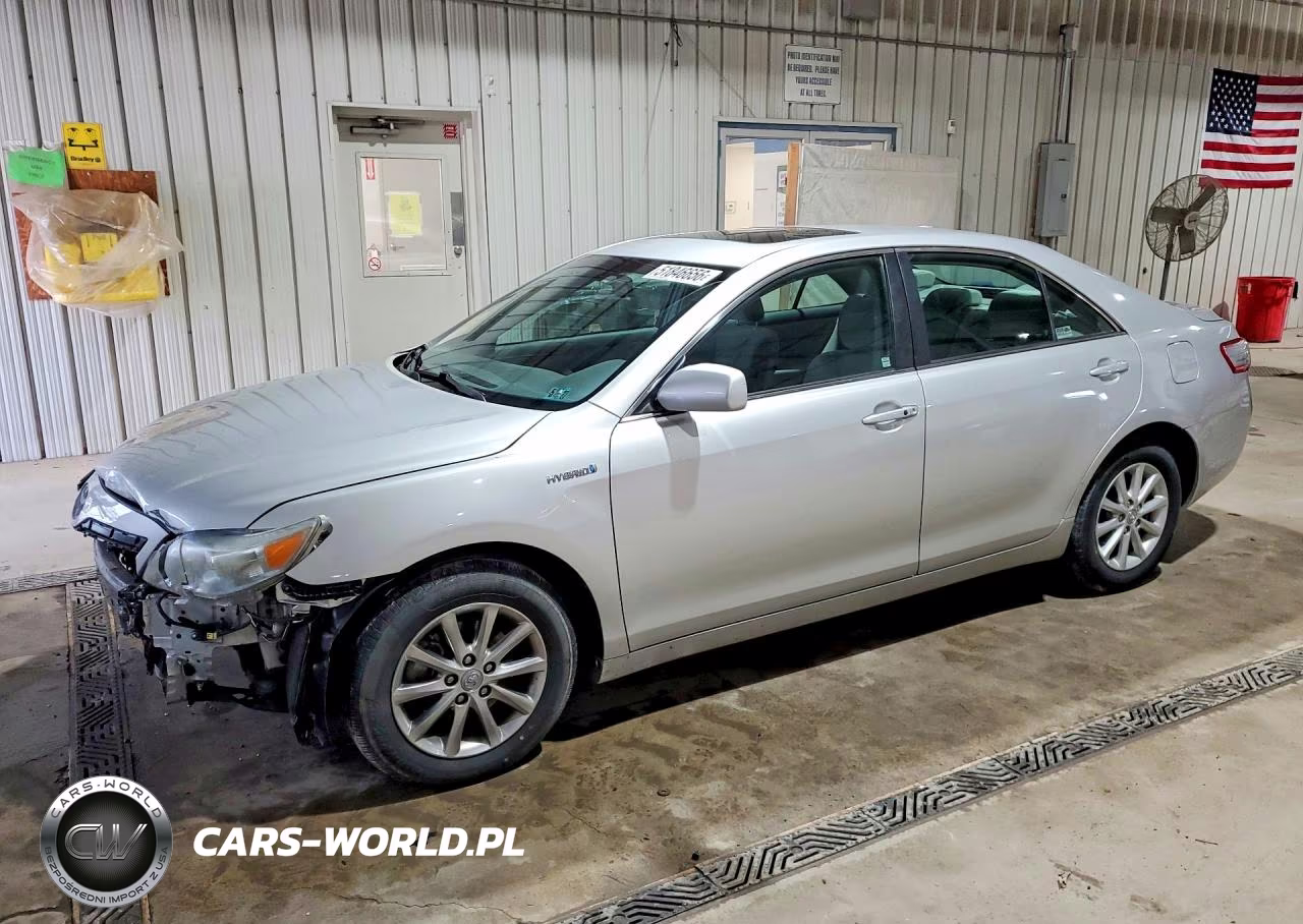 2011 Toyota Camry Hybrid