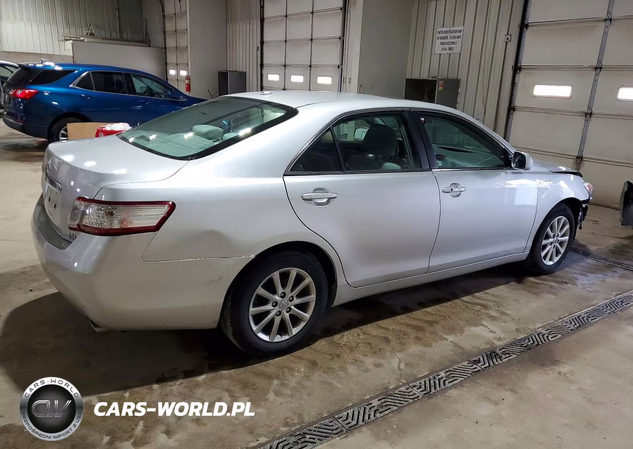 2011 Toyota Camry Hybrid VIN:4T1BB3EK0BU131709 - 3