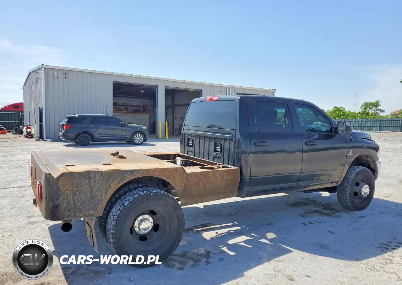 2018 Ram 3500Tesman VIN:3C63RRGL7JG344761 - 3