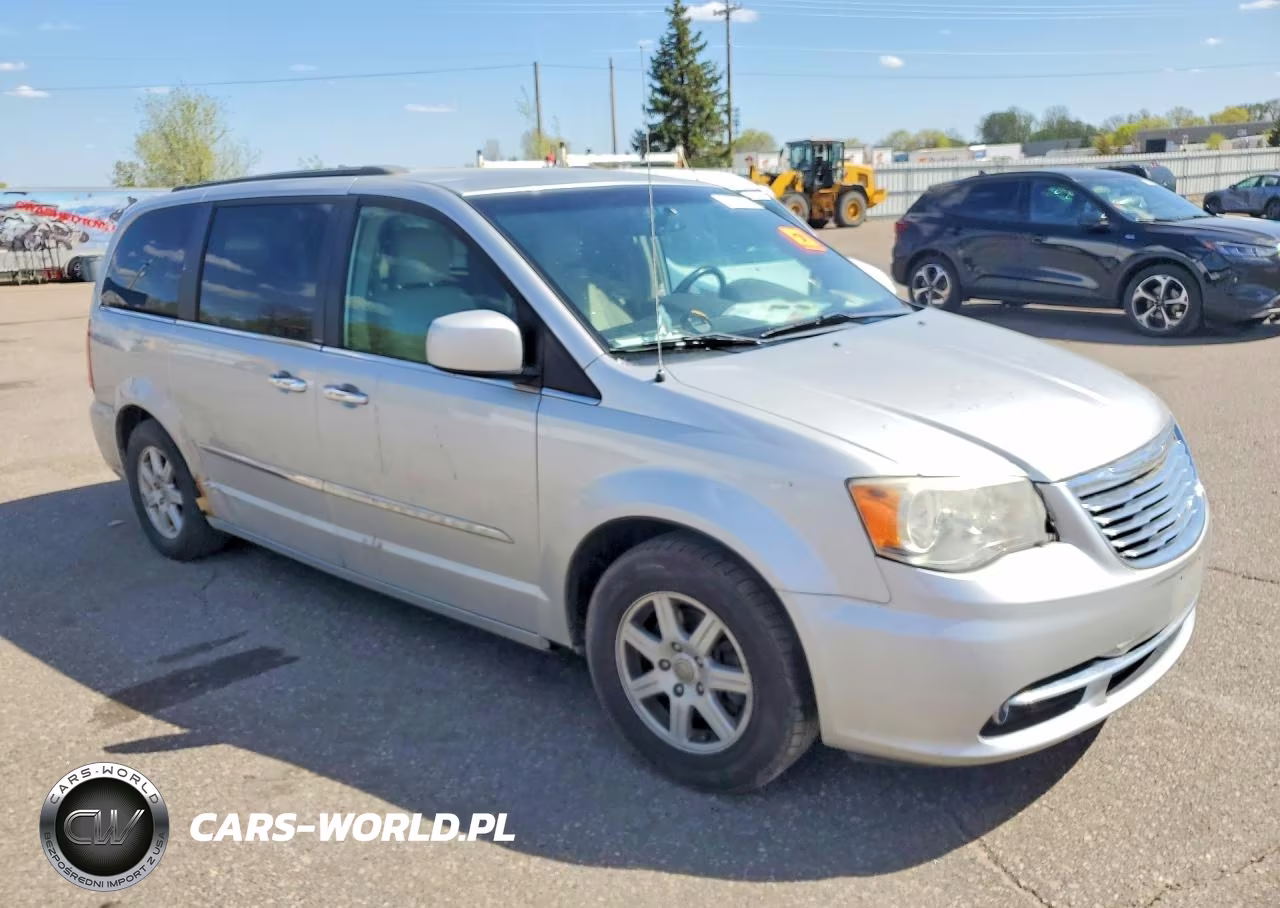 2011 Chrysler Town & Country Touring VIN:2A4RR5DG2BR781964 - 4