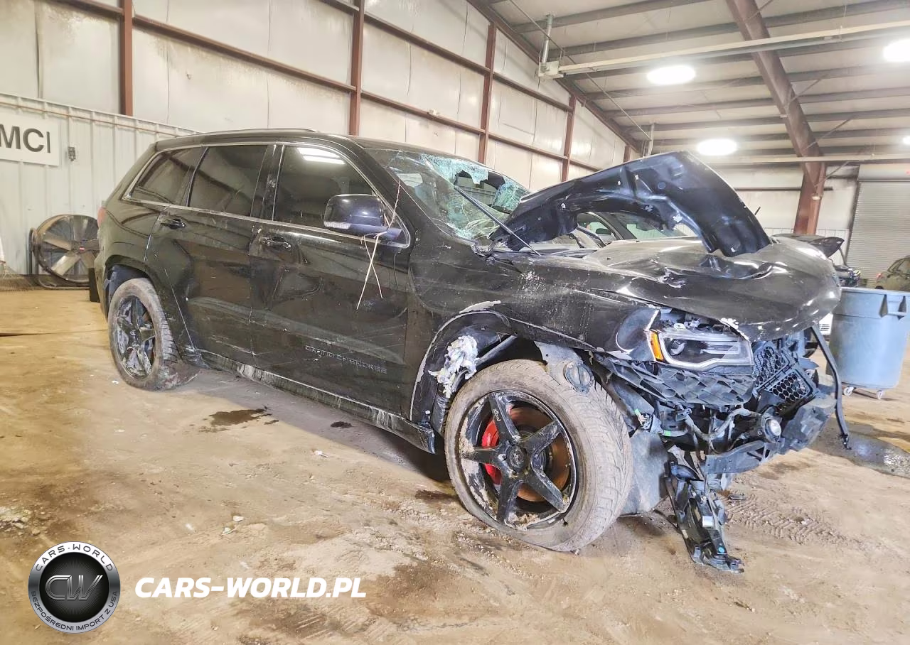 2015 Jeep Grand Cherokee Srt-8 VIN:1C4RJFDJ2FC716903 - 4