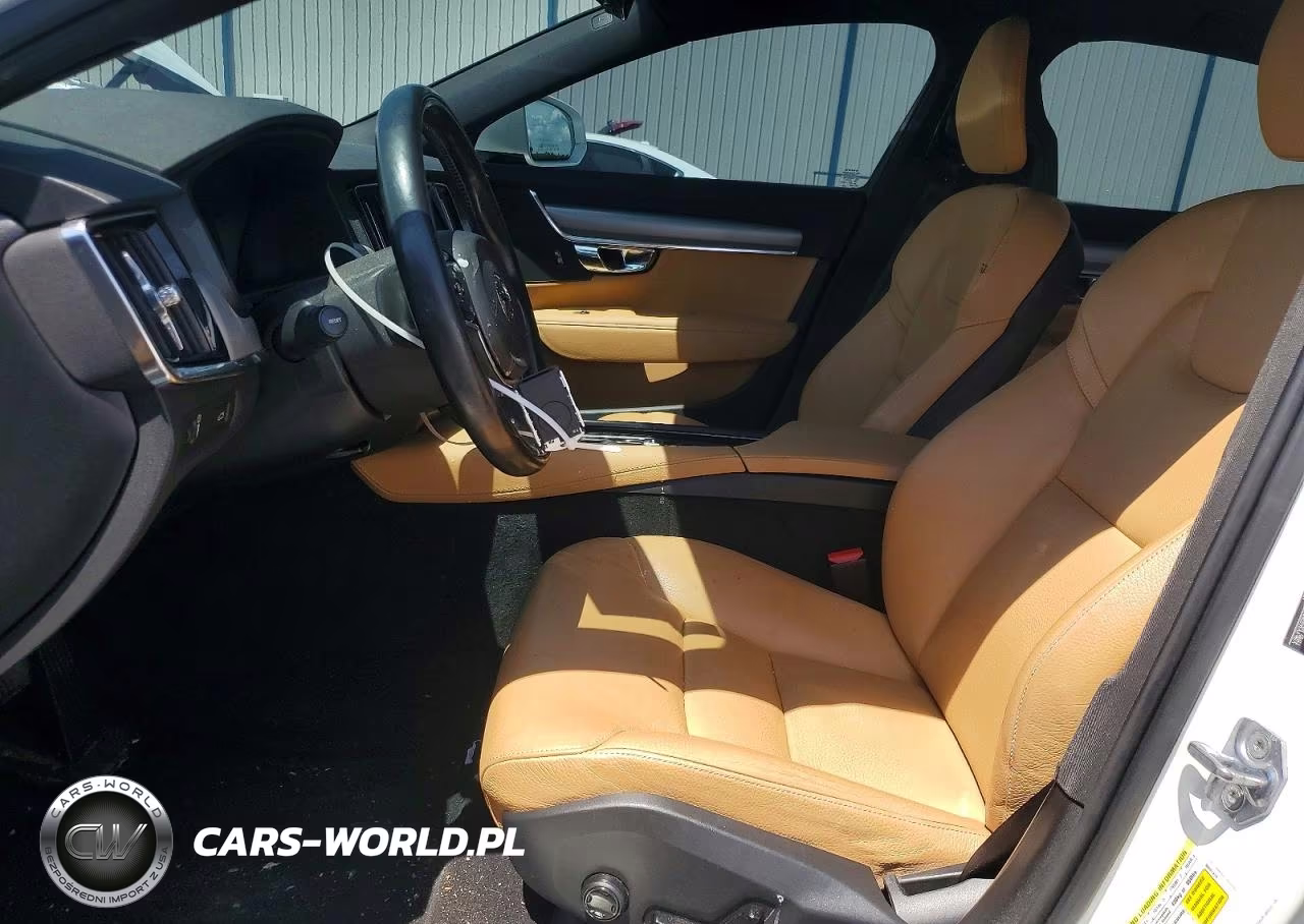 2017 Volvo S90 T6 Momentum VIN:YV1A22MK3H1005635 - 7