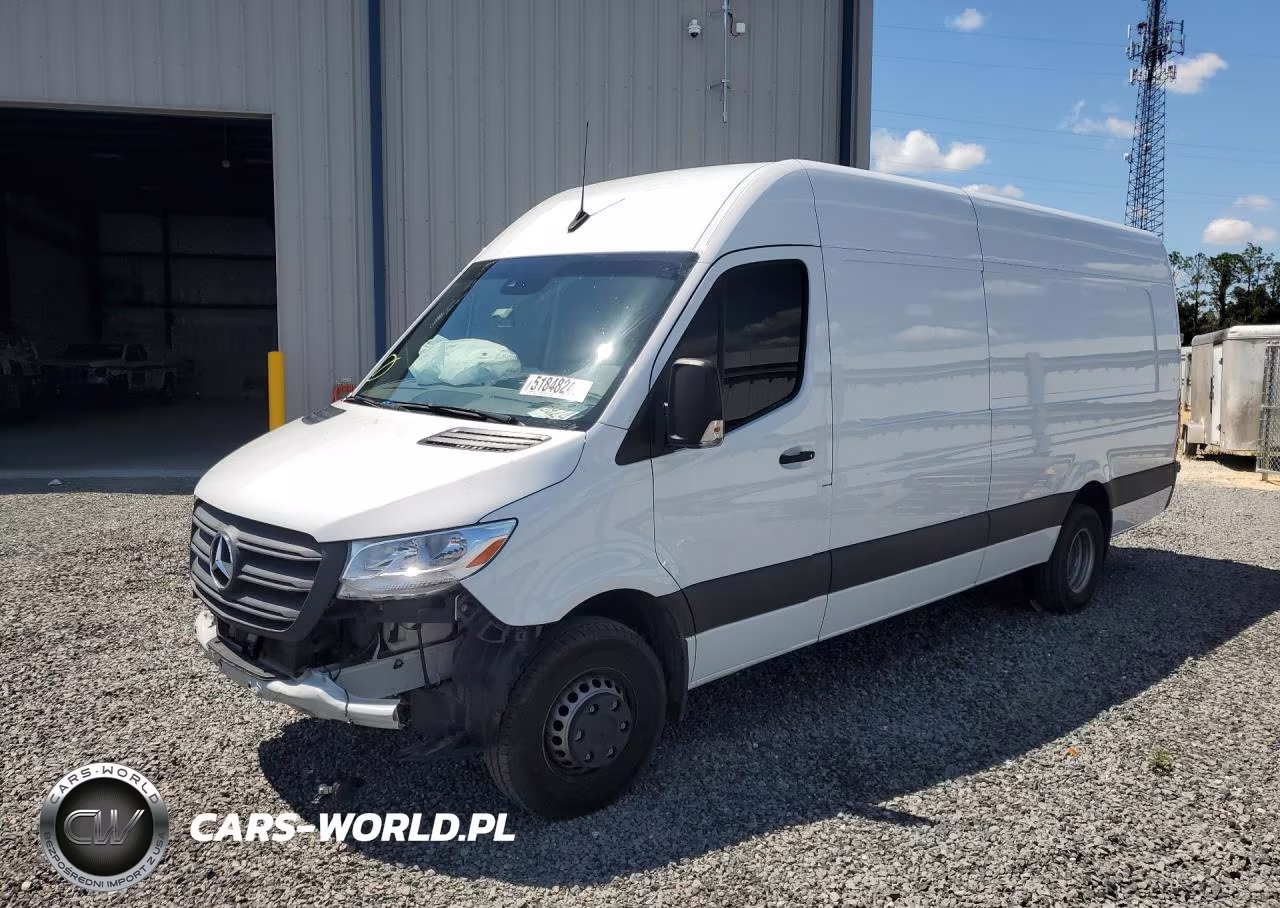 2024 Mercedes-Benz Sprinter 3500 – zdjęcie 1 z 13