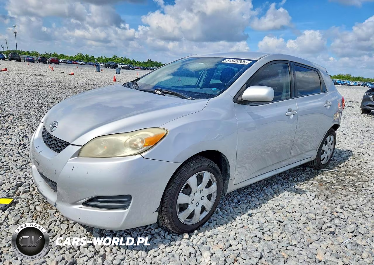 2009 Toyota Matrix Base