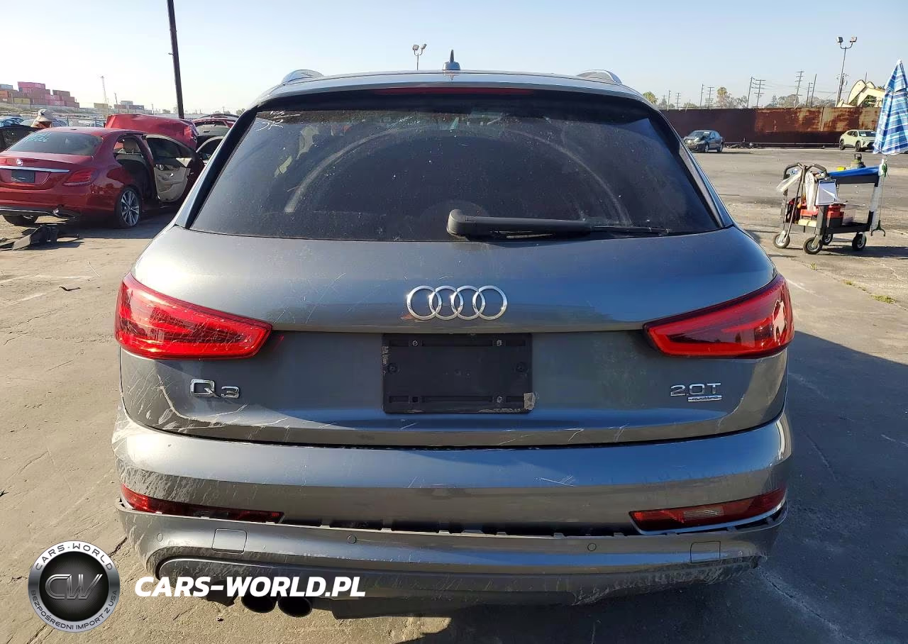 2015 Audi Q3 Premium Plus VIN:WA1EFCFS4FR002542 - 6