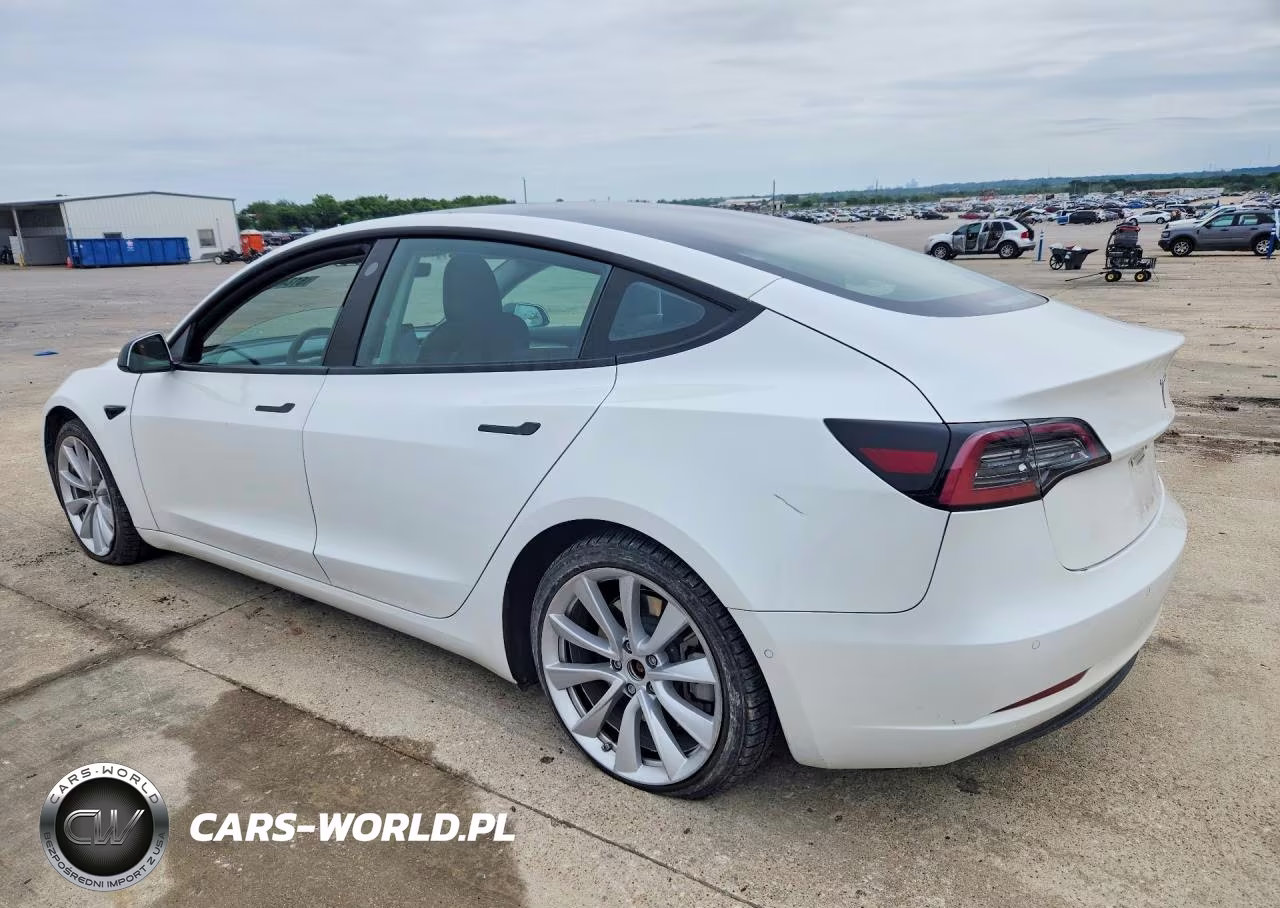 2021 Tesla Model 3 VIN:5YJ3E1EB8MF085546 - 2