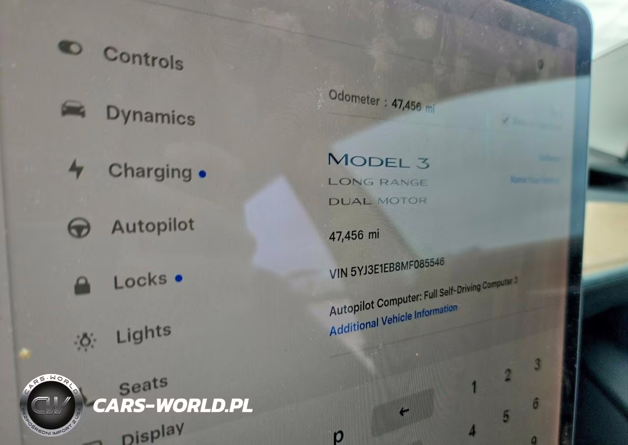 2021 Tesla Model 3 VIN:5YJ3E1EB8MF085546 - 9