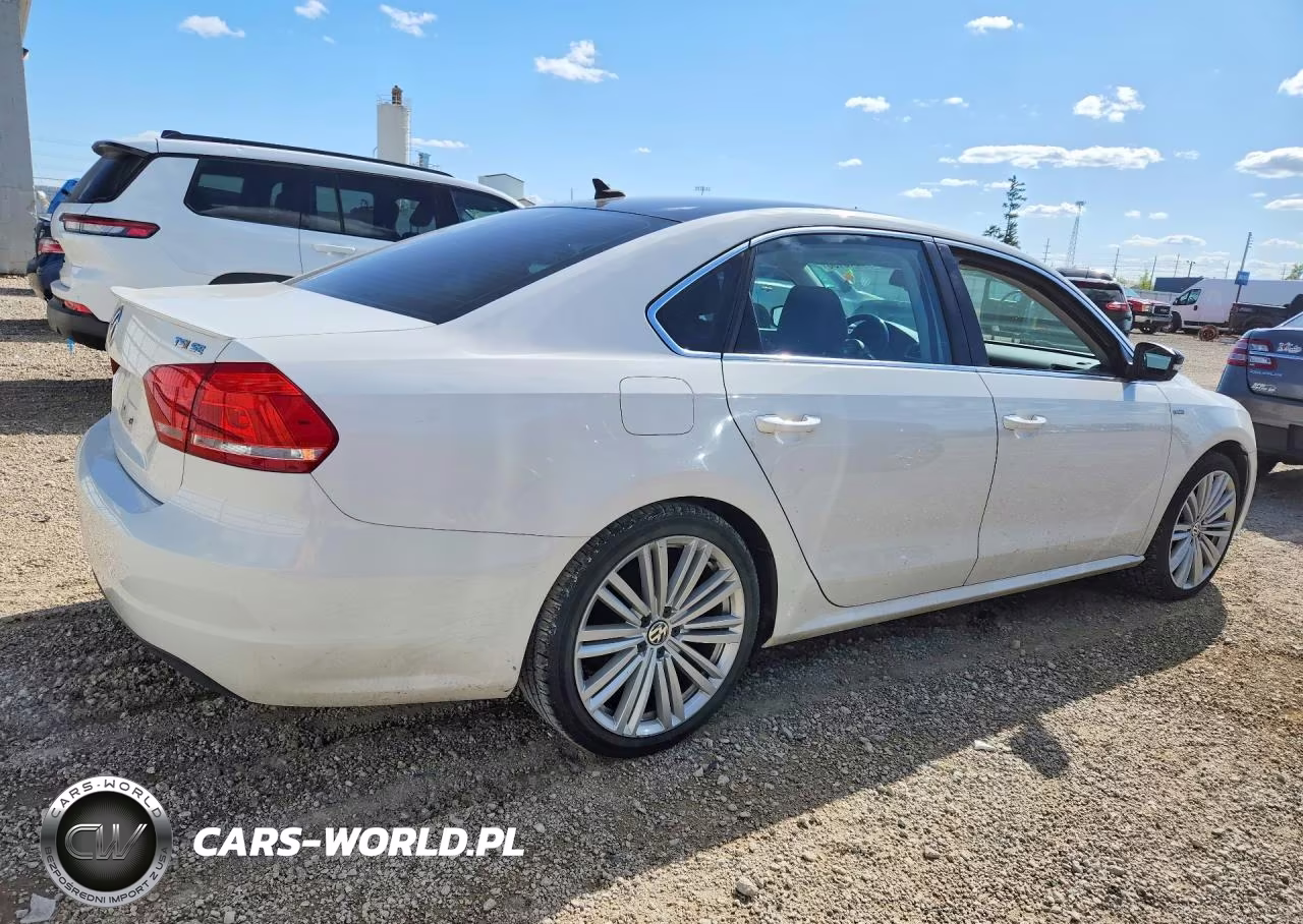 2015 Volkswagen Passat Se VIN:1VWBS7A38FC096761 - 3