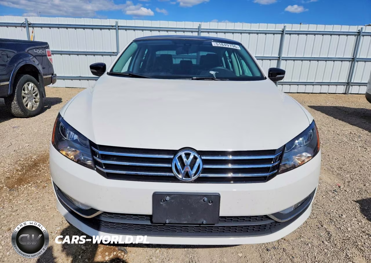 2015 Volkswagen Passat Se VIN:1VWBS7A38FC096761 - 5