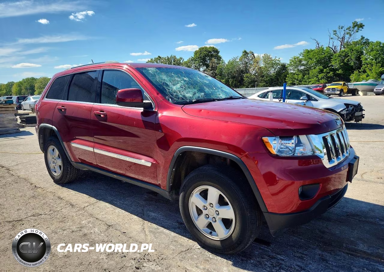 2012 Jeep Grand Cherokee Laredo VIN:1C4RJFAG1CC221130 - 4