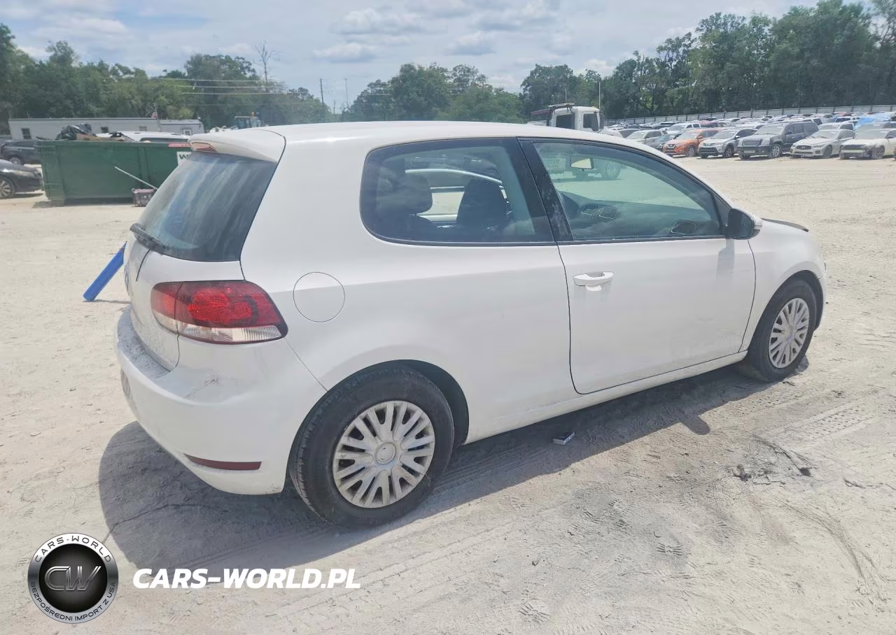2013 Volkswagen Golf VIN:WVWBB7AJ7DW005394 - 3