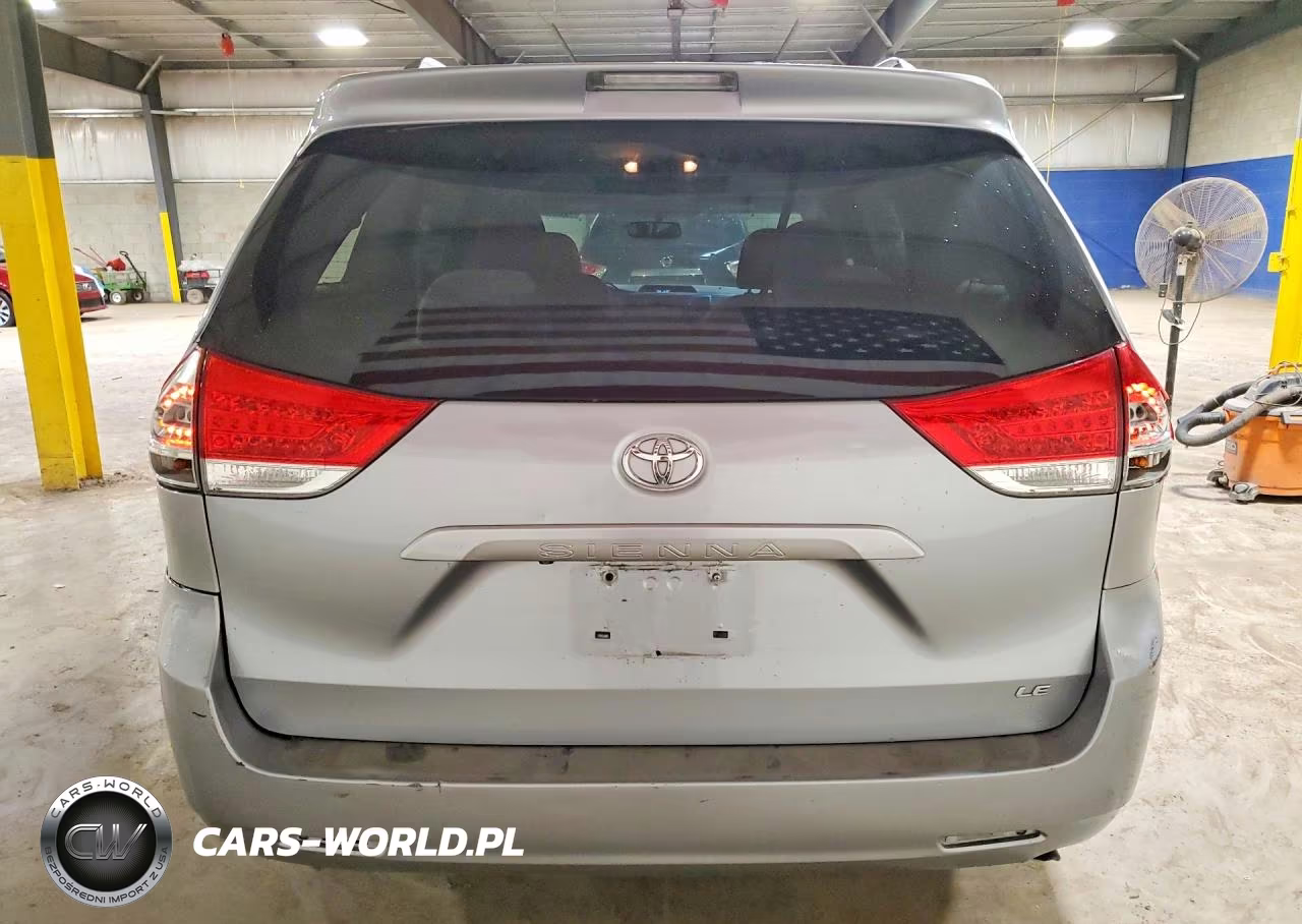 2011 Toyota Sienna Le VIN:5TDKK3DC2BS085710 - 6
