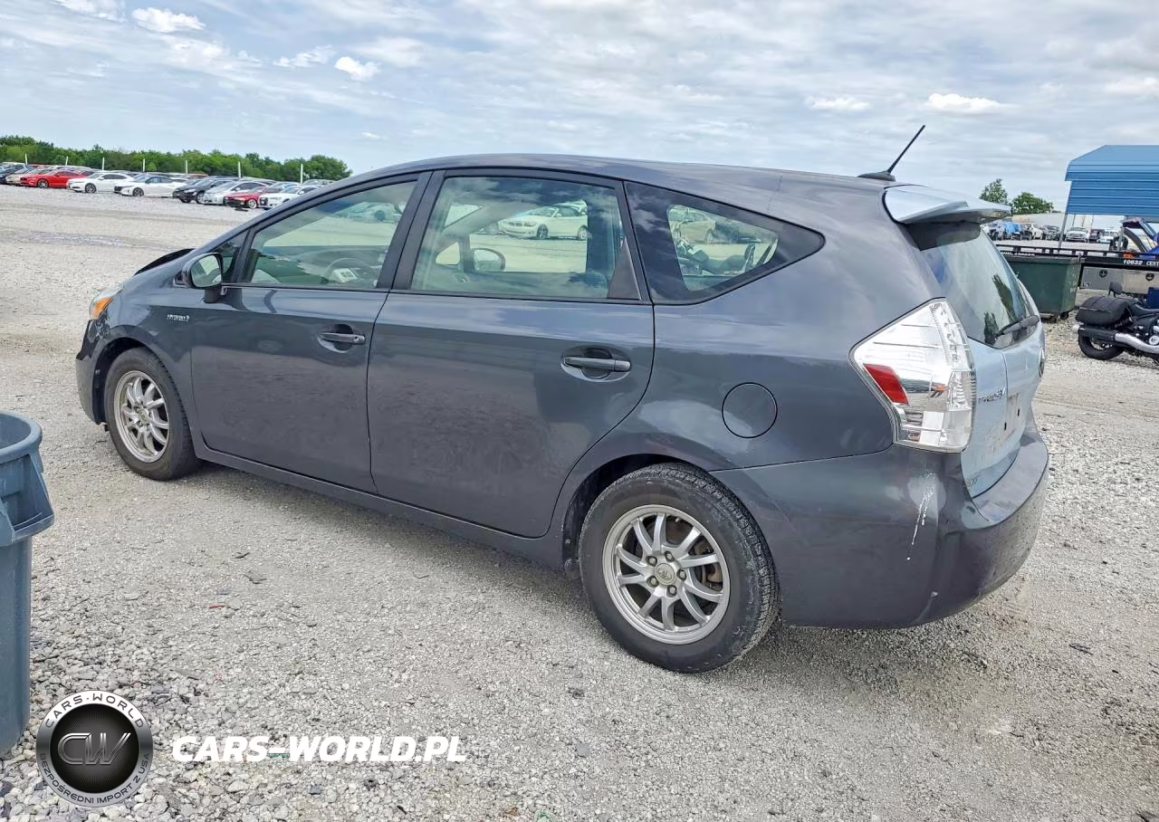 2013 Toyota Prius V Three VIN:JTDZN3EUXD3268838 - 2