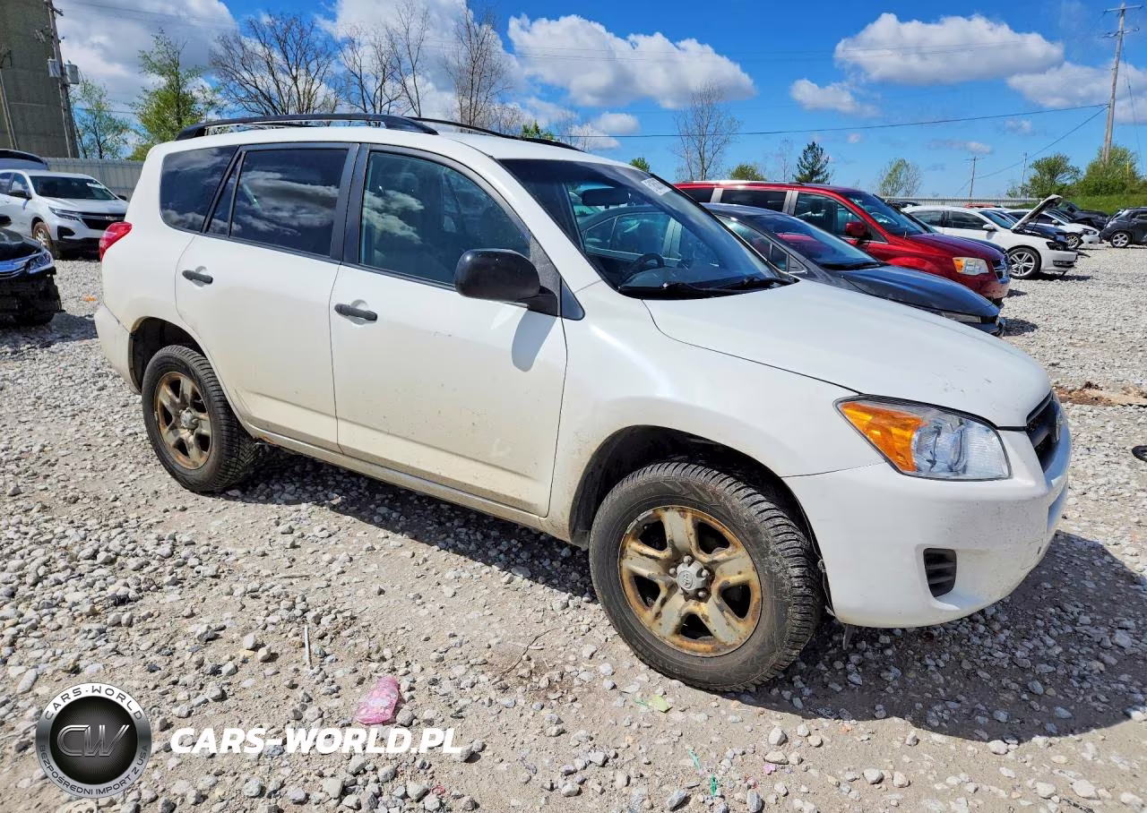 2010 Toyota Rav4 Base VIN:JTMBF4DV5AD035695 - 4