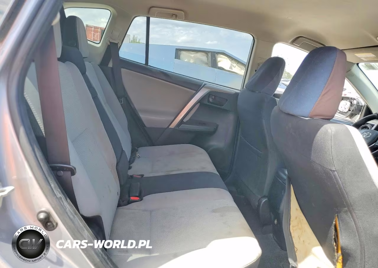 2018 Toyota Rav4 Hybrid Le VIN:JTMRJREV5JD213856 - 11