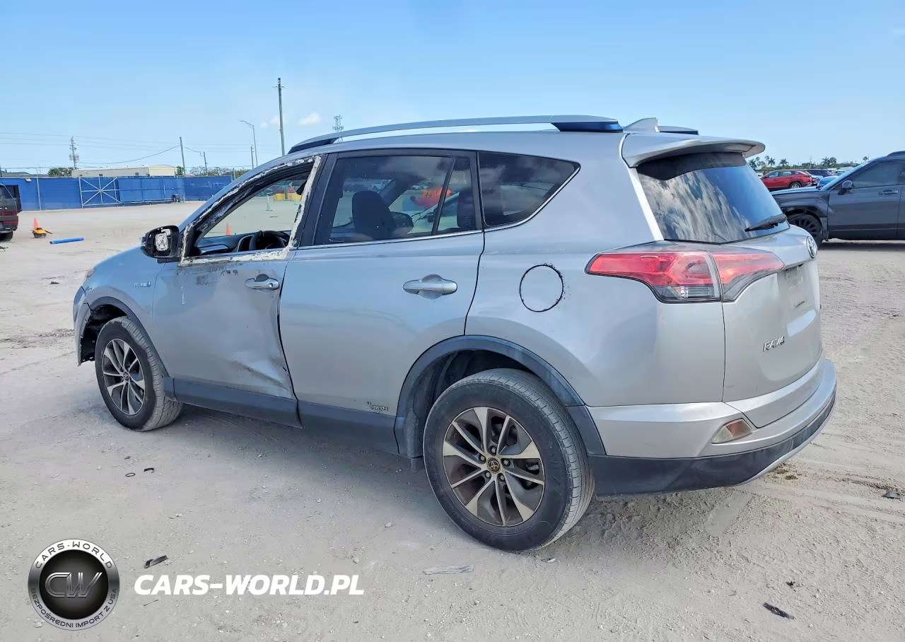 2018 Toyota Rav4 Hybrid Le VIN:JTMRJREV5JD213856 - 2