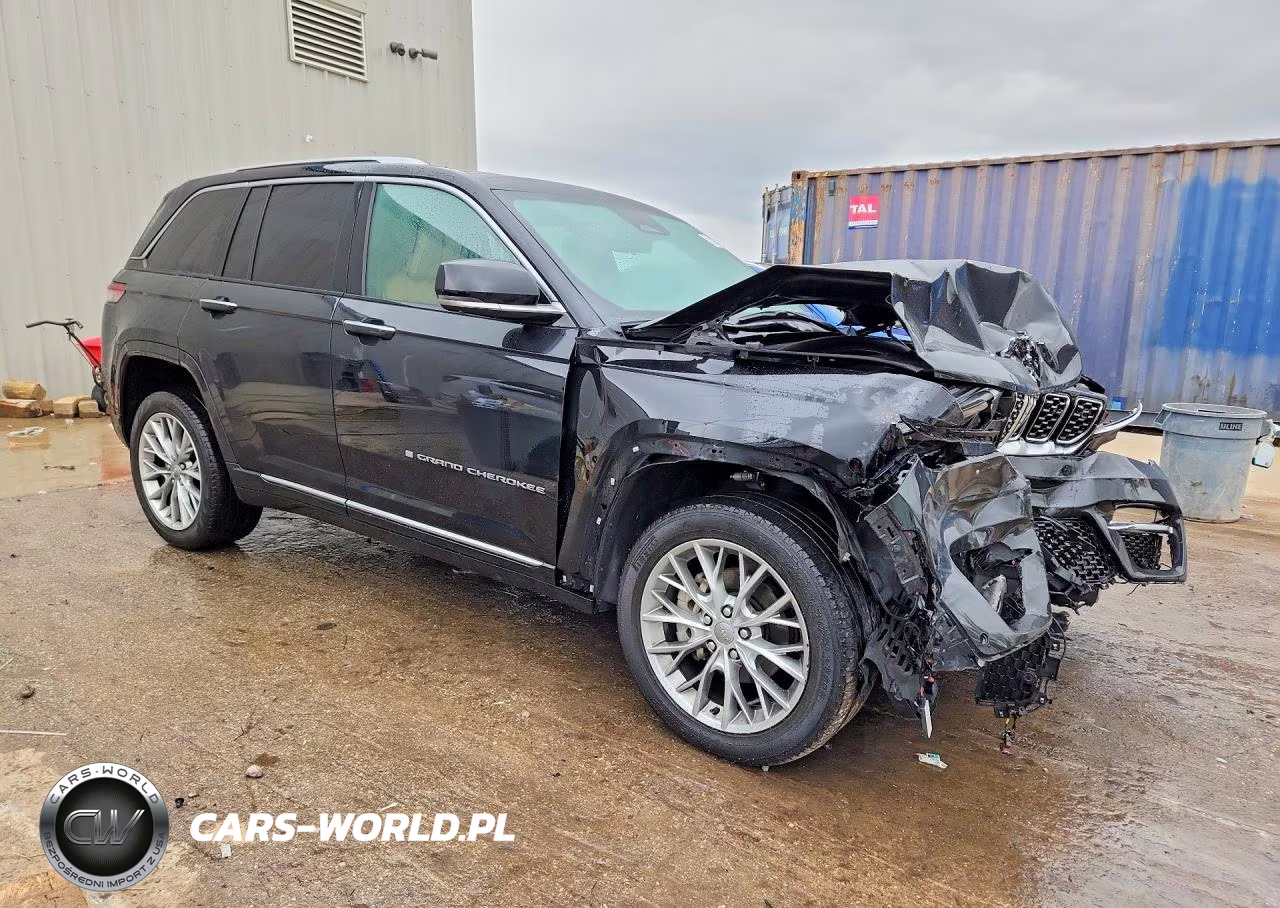 2023 Jeep Grand Cherokee Summit VIN:1C4RJHEG5PC563403 - 4
