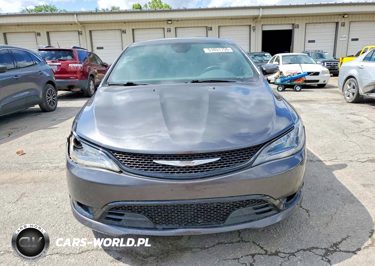2015 Chrysler 200 S VIN:1C3CCCDGXFN630329 - 5