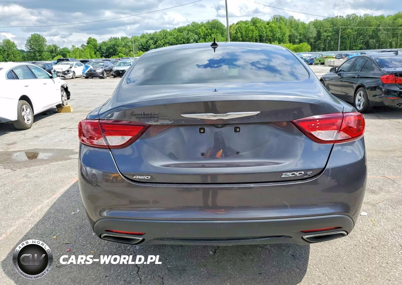 2015 Chrysler 200 S VIN:1C3CCCDGXFN630329 - 6