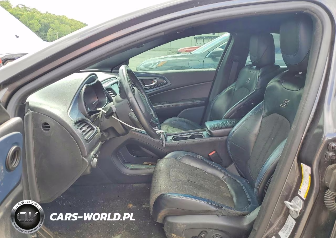 2015 Chrysler 200 S VIN:1C3CCCDGXFN630329 - 7
