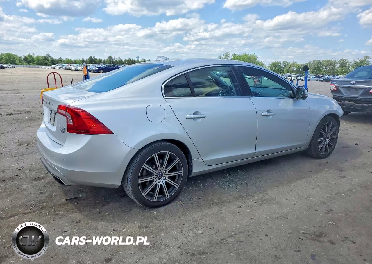 2018 Volvo S60 Inscription VIN:LYV402TK7JB162724 - 3