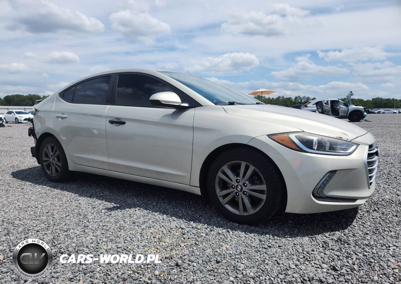 2017 Hyundai Elantra Se VIN:5NPD84LFXHH031515 - 4