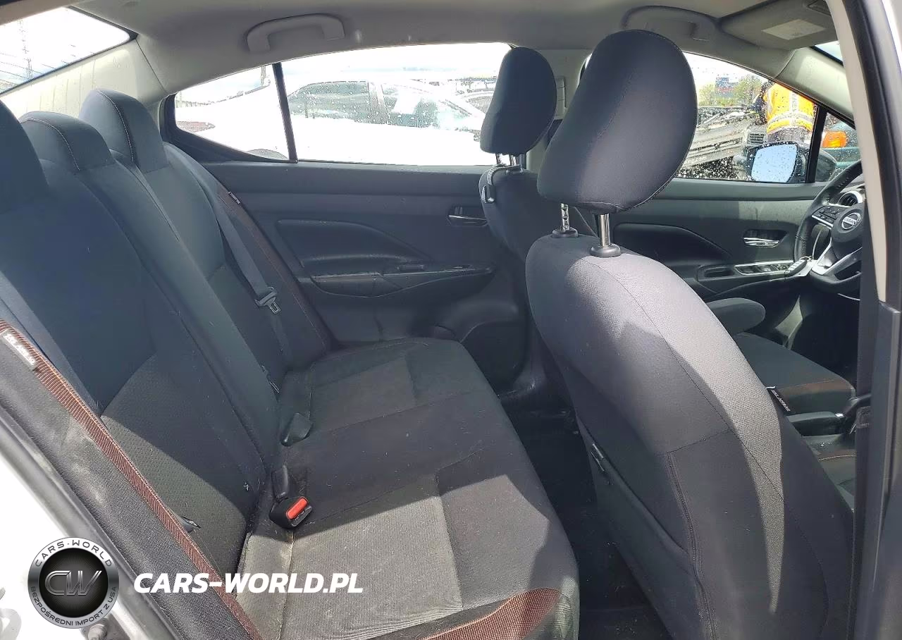 2020 Nissan Versa Sr VIN:3N1CN8FV7LL812843 - 10
