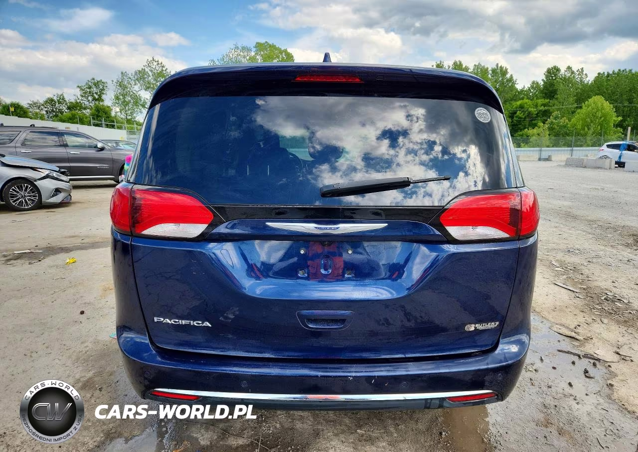 2018 Chrysler Pacifica Touring L VIN:2C4RC1BG5JR234799 - 6