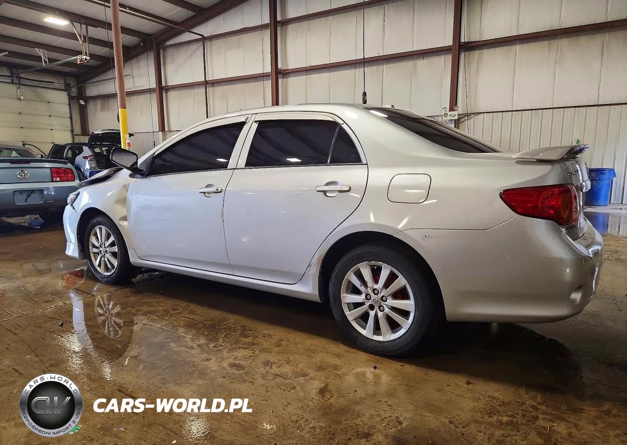 2009 Toyota Corolla Base VIN:JTDBL40E49J023582 - 2