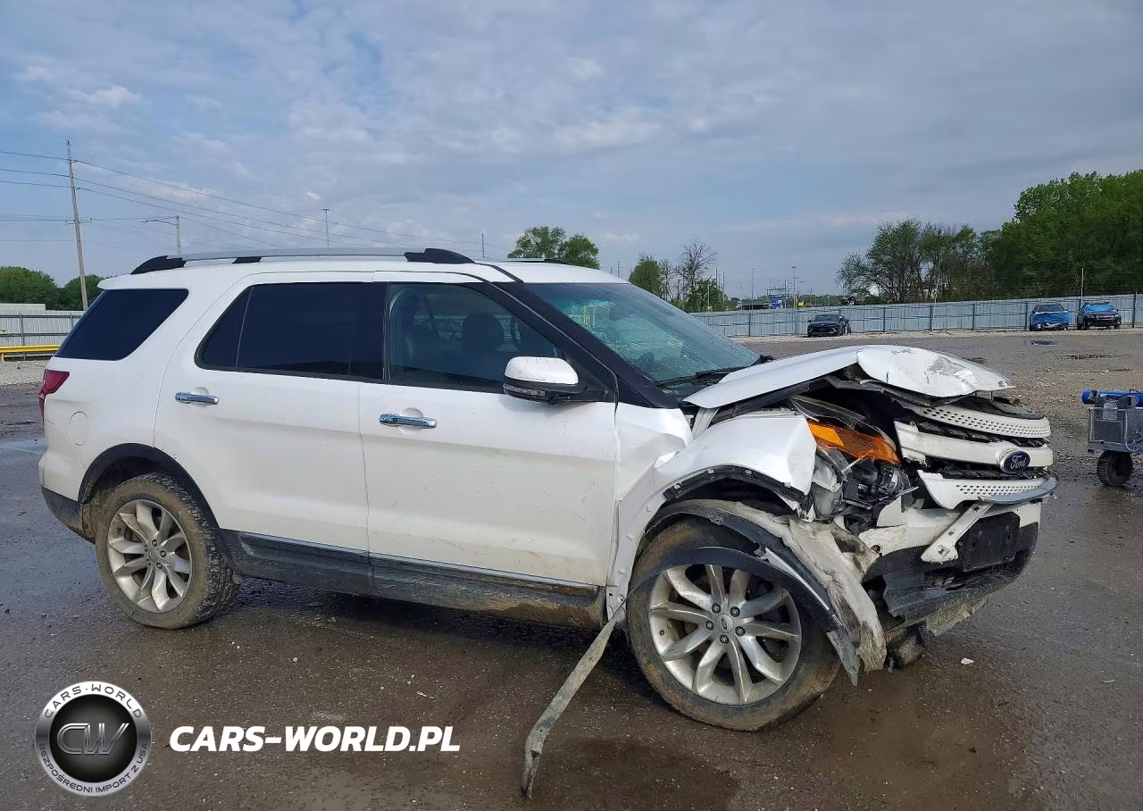 2014 Ford Explorer Limited VIN:1FM5K8F82EGA11930 - 4