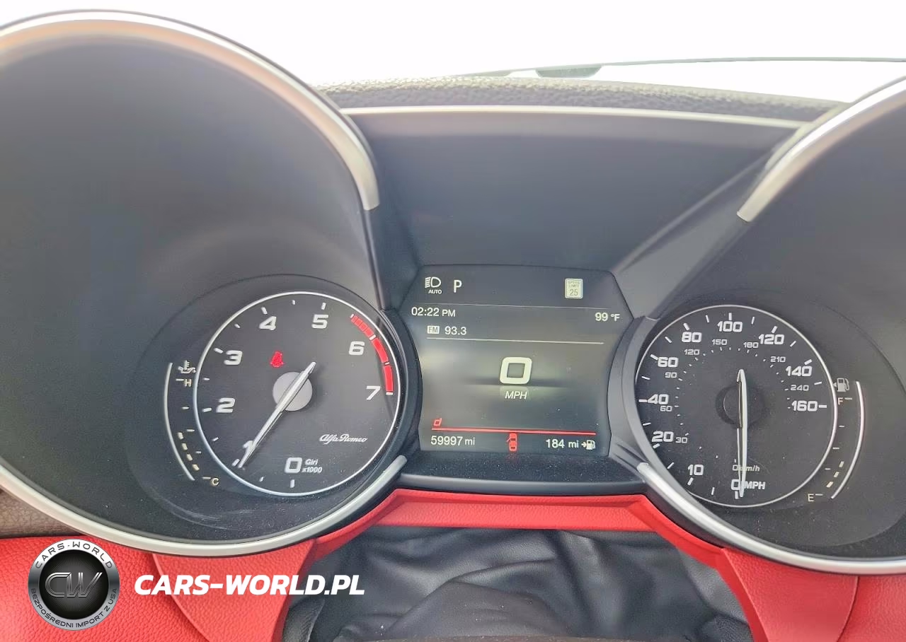 2021 Alfa Romeo Giulia Ti VIN:ZARFAMBN2M7644027 - 9